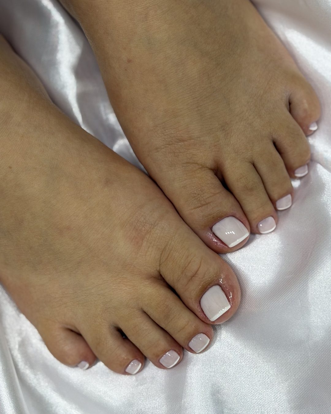 Pedicure com francesinha feita no Stefany Concept